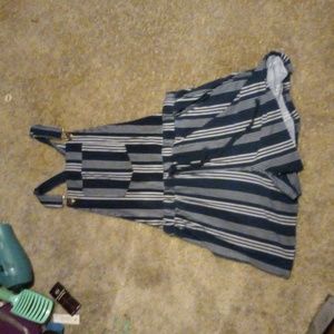Striped jumpsuit no sleeves